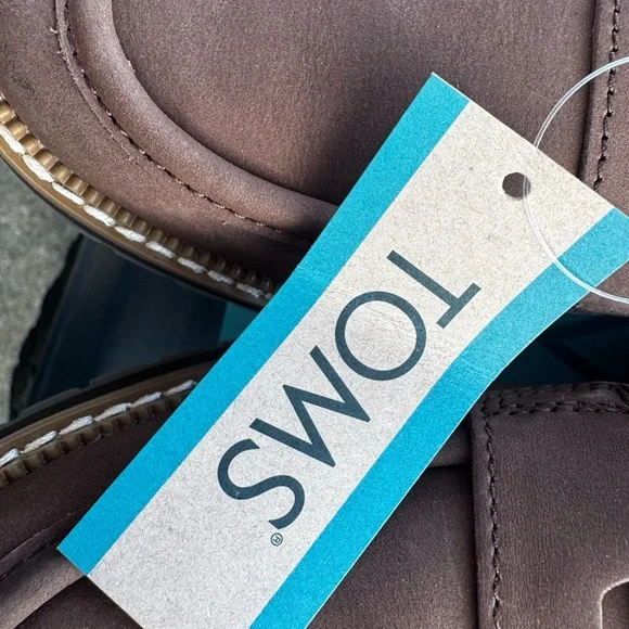 Toms Brown Wide-Width Lug Sole Loafer - Picture 5 of 7